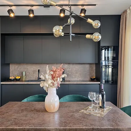 Apartamento Jelena's Place - Elegant Flats Close To Sea *
